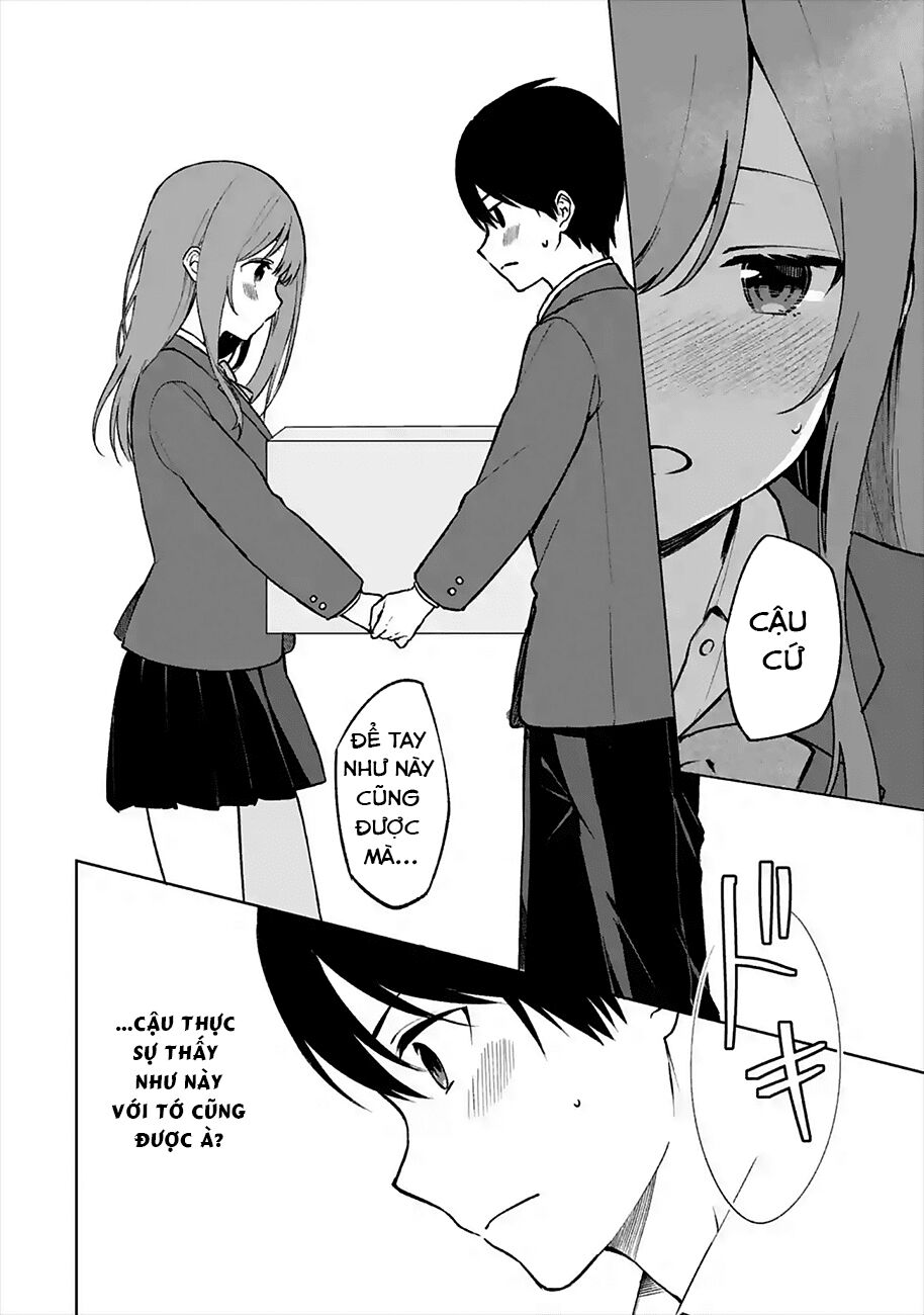 When I Rescued a Beautiful Girl Who Was About to Be Mol*sted, It Was My Childhood Friend: Chapter 14: - Tay trong tay với Takamori-kun